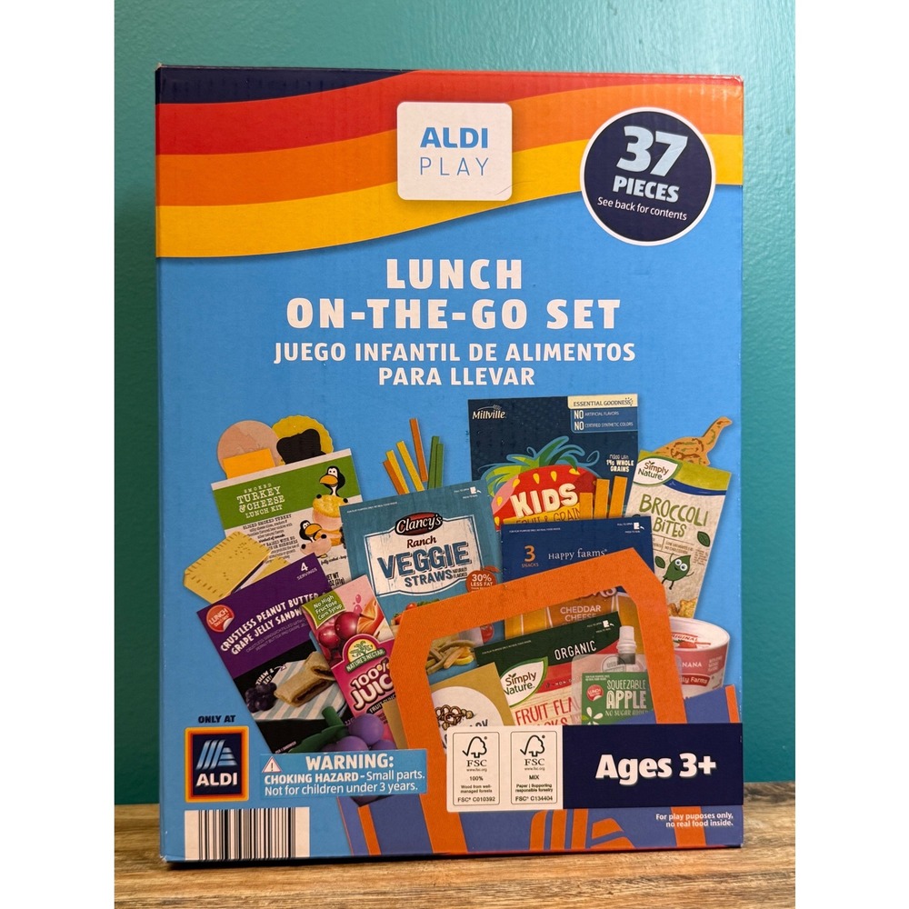 ALDI Play Lunch On-The-Go Set 37 Pieces Pretend Play Food Kit Toy NIB AWESOME